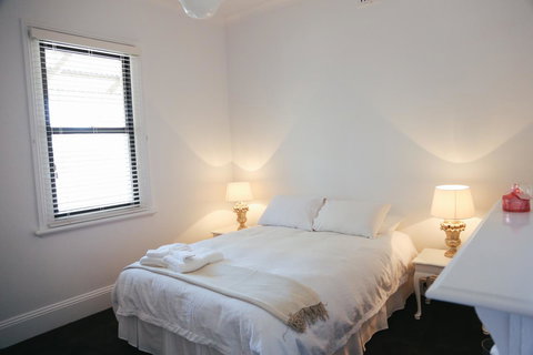 99 Hill Street Apartments - Tourism Caloundra 9