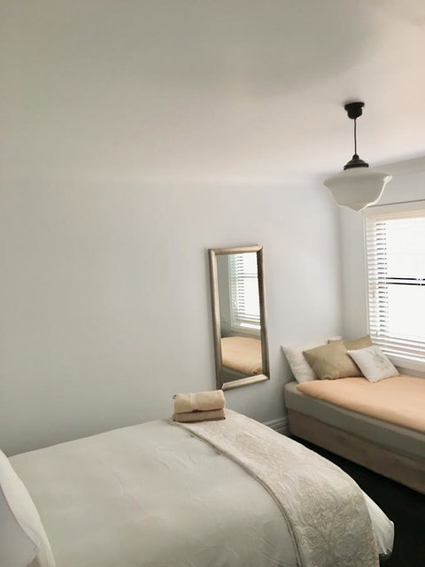 99 Hill Street Apartments - Tourism Caloundra 6