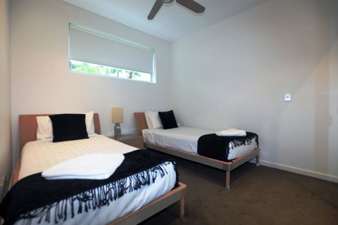The Beach Cabarita - Tourism Caloundra 23