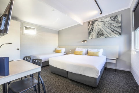Nightcap At Colyton Hotel - Tourism Caloundra 39