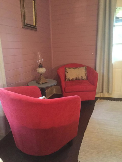 Arcadia - The Barn Cottage & Rosehill Cottage - Tourism Caloundra 16