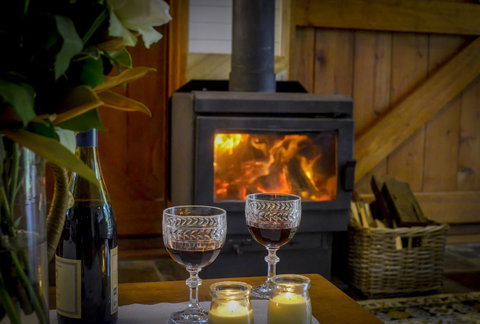 Arcadia - The Barn Cottage & Rosehill Cottage - Tourism Caloundra 7