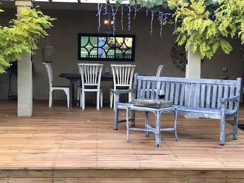 Arcadia - The Barn Cottage & Rosehill Cottage - Tourism Caloundra 27