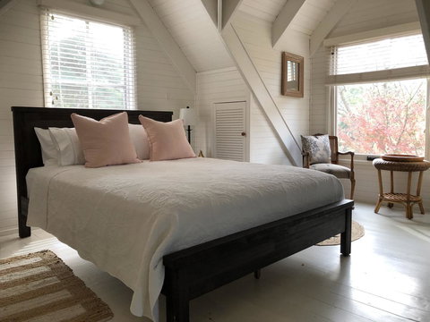 Arcadia - The Barn Cottage & Rosehill Cottage - Tourism Caloundra 6