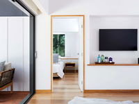 Book Byron Bay Accommodation Vacations Tourism Caloundra Tourism Caloundra