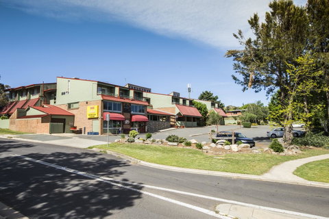 Alpine Gables - Tourism Caloundra 17