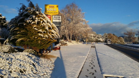 Alpine Gables - Tourism Caloundra 8
