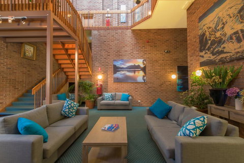 Alpine Gables - Tourism Caloundra 4