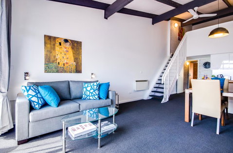 Alpine Gables - Tourism Caloundra 15