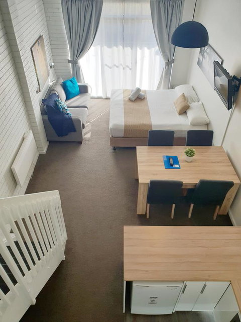Alpine Gables - Tourism Caloundra 25