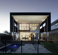 Casuarina Beachfront House - Hostie Properties - Tourism Caloundra