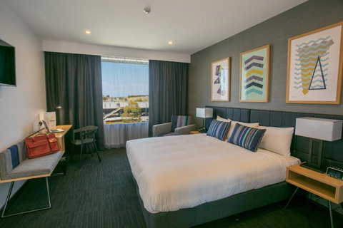Alpha Hotel Eastern Creek - Tourism Caloundra 0