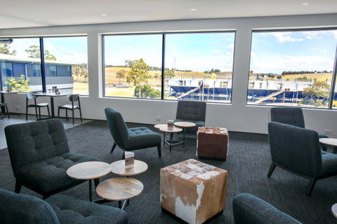 Alpha Hotel Eastern Creek - Tourism Caloundra 29