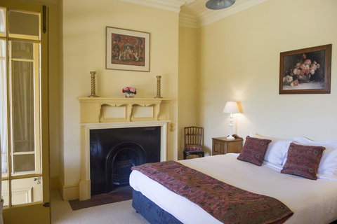 Hillview Heritage Hotel - Tourism Caloundra 34