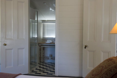 Hillview Heritage Hotel - Tourism Caloundra 22