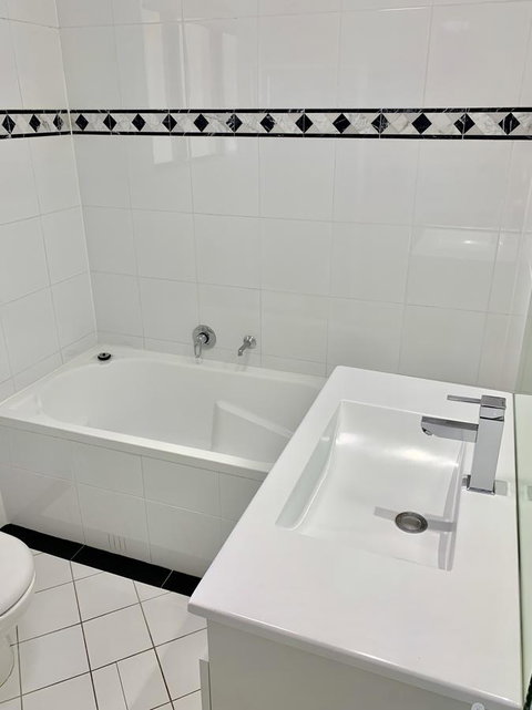 Castle Serviced Apartments - Tourism Caloundra 10