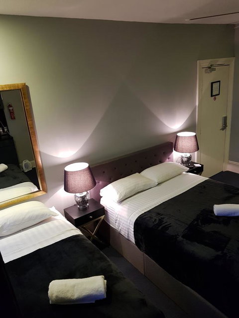 Bayswater Boutique Lodge - Tourism Caloundra 12
