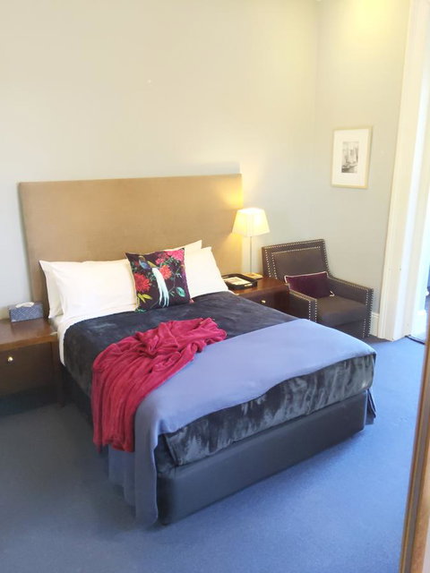 Bayswater Boutique Lodge - Tourism Caloundra 2