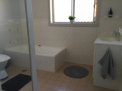 Tic Tac Toe Quality Accommodation - Tourism Caloundra 15