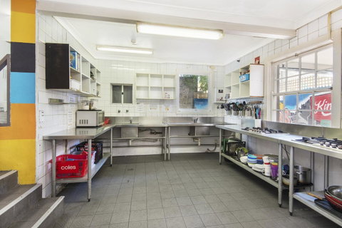 Summer House Kings Cross - Tourism Caloundra 11