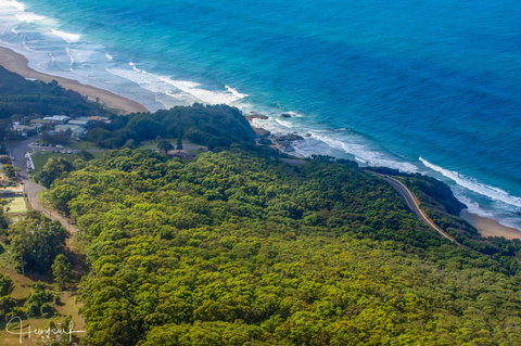 Valla's Beach House - Tourism Caloundra 3