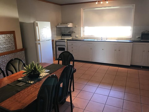 Jadan Cottages - Tourism Caloundra 14
