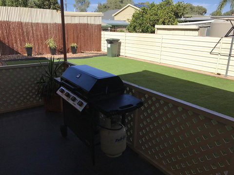 Jadan Cottages - Tourism Caloundra 7