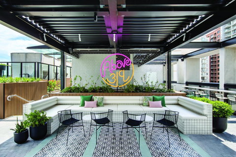 Vibe Hotel Sydney Darling Harbour - Tourism Caloundra 7