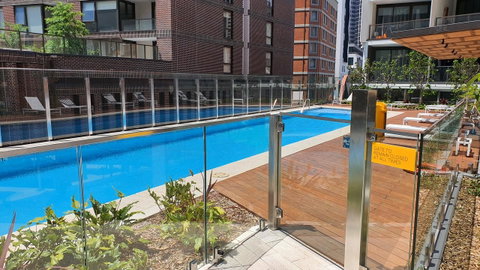 Two Bedroom Darling Harbour Apt Chinatown CBD UTS - Tourism Caloundra 5