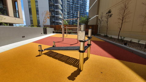 Two Bedroom Darling Harbour Apt Chinatown CBD UTS - Tourism Caloundra 1