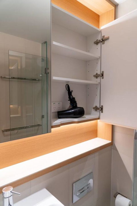 Two Bedroom Darling Harbour Apt Chinatown CBD UTS - Tourism Caloundra 31
