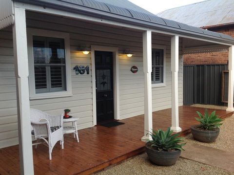 Thelma's Temora - Tourism Caloundra 1
