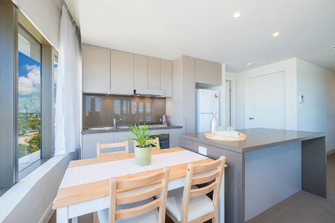 Australian Tower Stay - Tourism Caloundra 4
