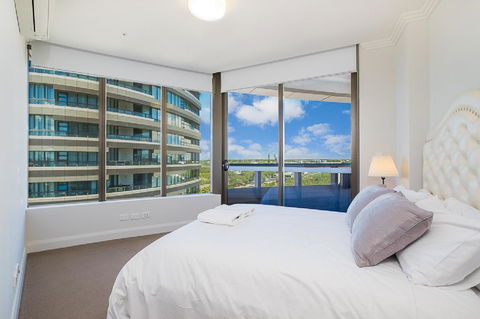 Australian Tower Stay - Tourism Caloundra 5