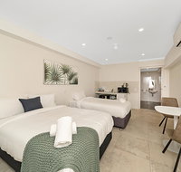 Carlton Suites - Tourism Caloundra
