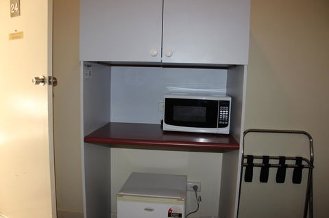 Hume Inn Motel Albury CBD - Tourism Caloundra 14