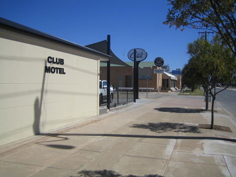 Balranald Club Motel - Tourism Caloundra 14