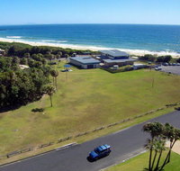 2 Cliff Road - Tourism Caloundra