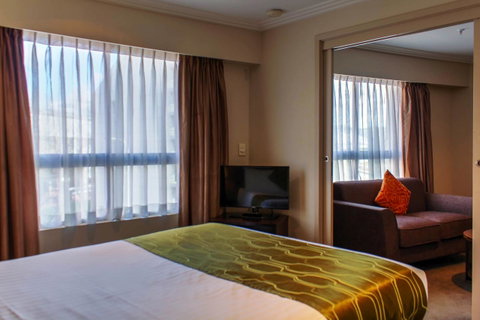 Seasons Darling Harbour - Tourism Caloundra 21