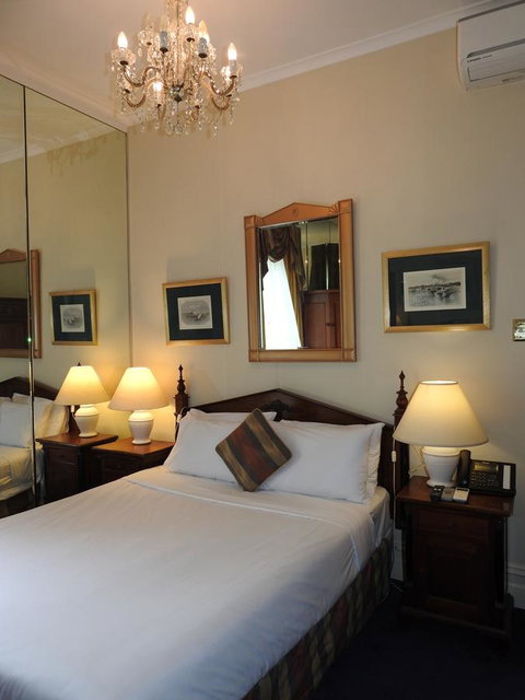 Manor Boutique Hotel Sydney - Tourism Caloundra 15