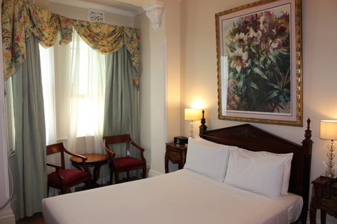 Manor Boutique Hotel Sydney - Tourism Caloundra 5