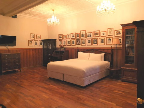 Manor Boutique Hotel Sydney - Tourism Caloundra 19