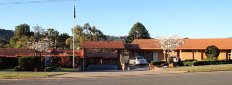 Hume Country Motor Inn - Tourism Caloundra 11