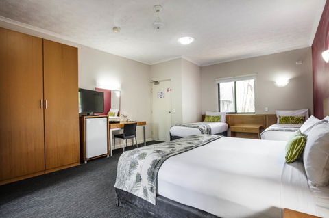 Mercure Darwin Airport Resort - Tourism Caloundra 22