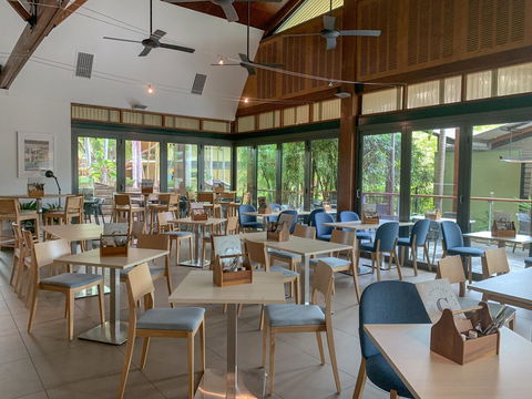 Mercure Darwin Airport Resort - Tourism Caloundra 9
