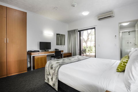 Mercure Darwin Airport Resort - Tourism Caloundra 26