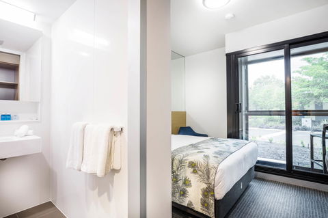 Mercure Darwin Airport Resort - Tourism Caloundra 10