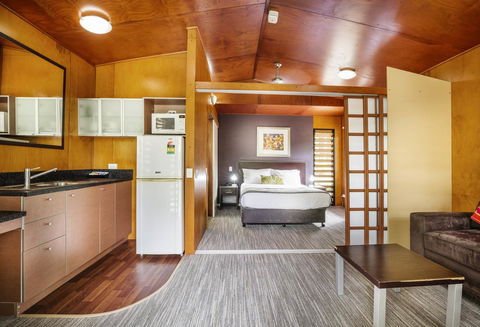 Mercure Darwin Airport Resort - Tourism Caloundra 3