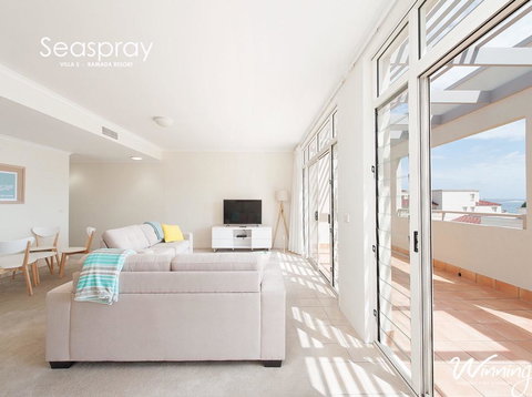Seaspray Villa 5 - Tourism Caloundra 11
