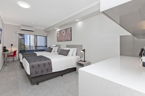 Argus Hotel Darwin - Tourism Caloundra 7
